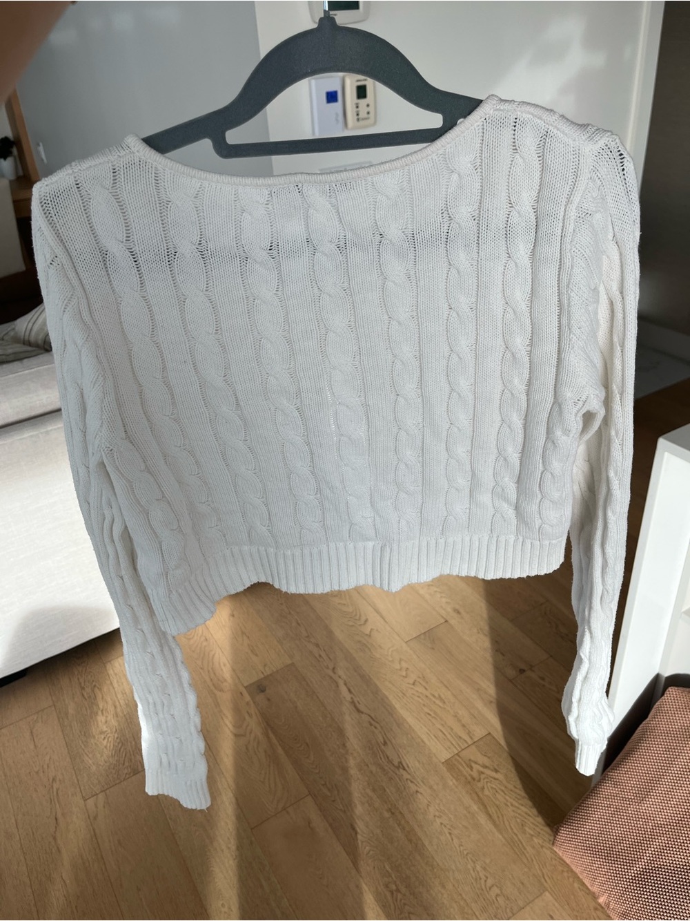 Brandy Melville Cream Cable Knit Cropped Cardigan - Picture 2 of 2